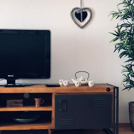 Parkplatz Und Balkon - Burberg'S Heimathafen In ヴィースバーデン エクステリア 写真